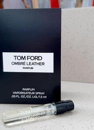 Tom ford ombré leather parfum💥оригинал миниатюра пробник mini spray 1,5 мл книжка2 фото