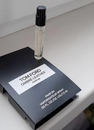 Tom ford ombré leather parfum💥оригинал миниатюра пробник mini spray 1,5 мл книжка7 фото