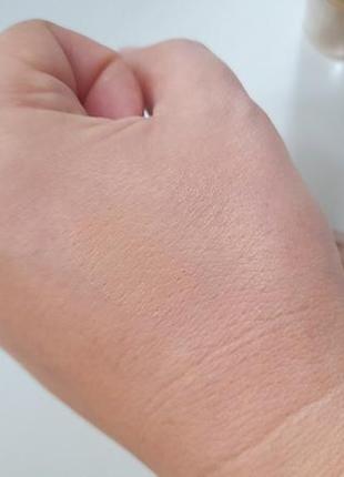 Тональна основа -armani power fabric foundation spf 25# 5.55 фото