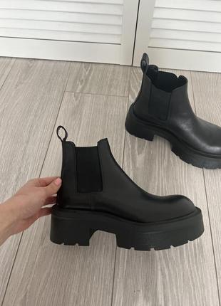 Ботинки кожаные zara