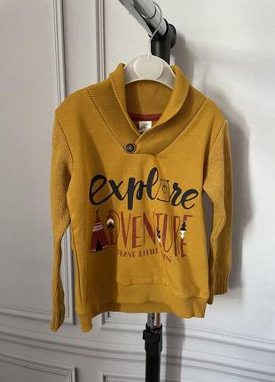 Кофтинка з в'язаними рукавами