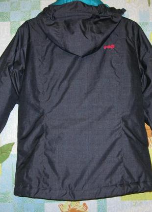 Куртка "decathlon" размер 8 лет. рост 125-132 см.2 фото