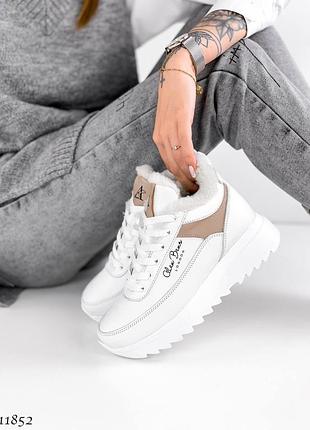 Зимові кросівки