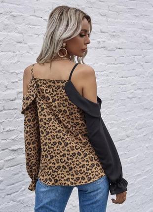 Сорочка леопардова з відкритими плечами5 фото