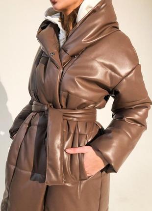 Зима!! куртка пальто с капюшоном кожа с поясом длинное теплое кэмел коричневая шоколад черная бежевая песочная молоко сирень оливка лаванда2 фото