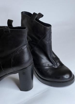 Кожаные ботинки (ботильоны )