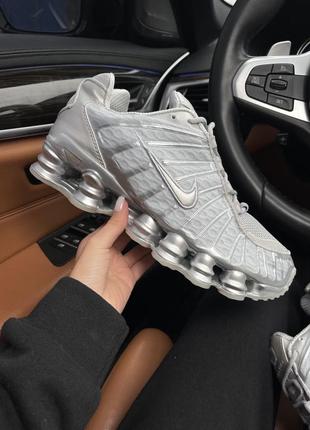 Кросівки nike shox tl light bone metallic silver cool grey