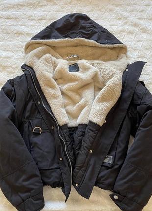 Тепла куртка від berska, одягала декілька разів