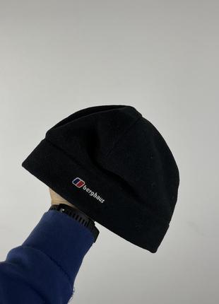 Флисовая шапка berghaus