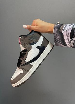 Жіночі кросівки jordan retro 1  женские кроссовки джордан