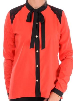 Блузка з гіпюром