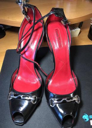 Нові босоніжки cesare paciotti