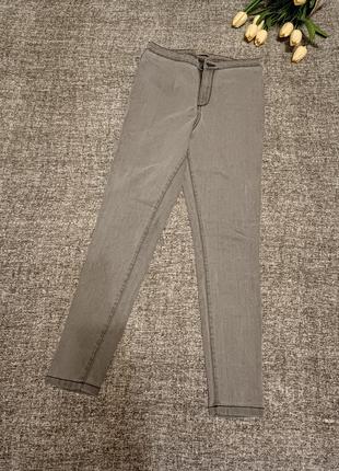 Сірі стрейчеві джинси з високою посадкою/розмір 12/l