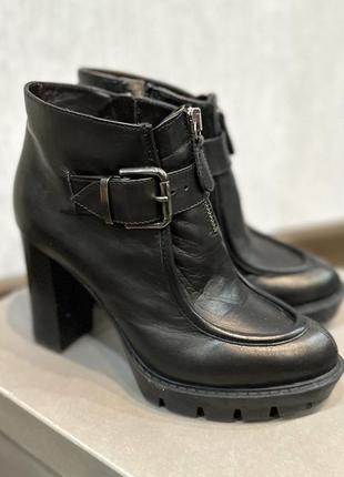 Ботильйони laura bellariva