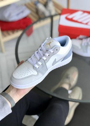 Жіночі кросівки jordan 1 low женские кроссовки джордан