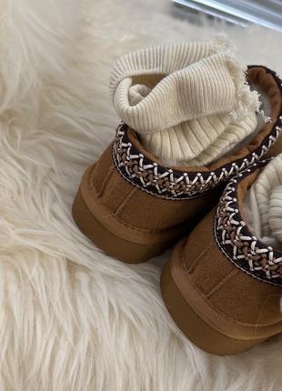 Уггі від ugg tasman