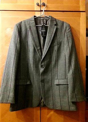 Брендовий новий  стильний  100% вовна   чоловічий  піджак  від samuel windsor малюнок  ялинка