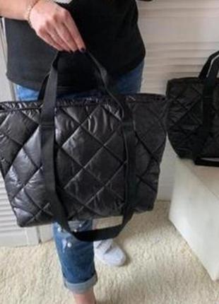 Чорна жіноча сумка, легка і вмістка, шопер, стьогана