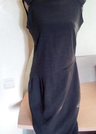 Елегантне і ділове сіре плаття футляр для дівчини1 фото