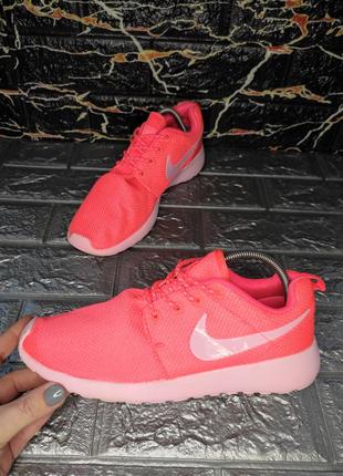 Кросівки nike roshe