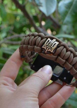 Браслет с гербом украины с ножом плетения кобра с флагами украины из паракорда +...