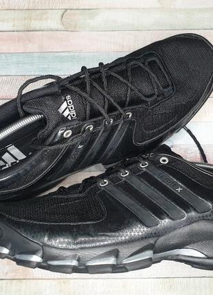 Кроссовки adidas terrex