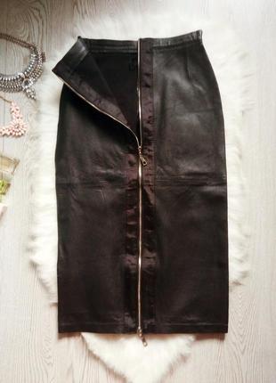 Черная плотная кожаная кожзам юбка миди с серебристой длинной молнией длинная карандаш5 фото