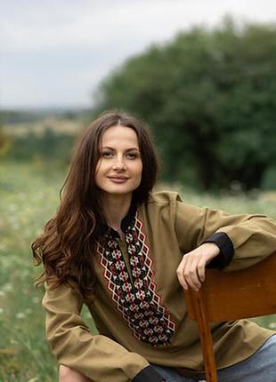 Мужская оригинальная вышиванка 2