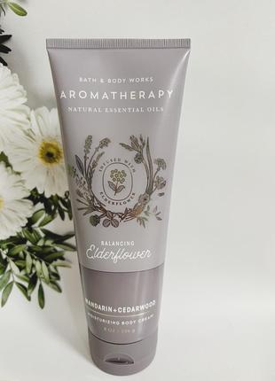 Крем для тіла aromatherapy - elderflower від bath and body work