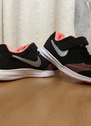 Кросівки nike