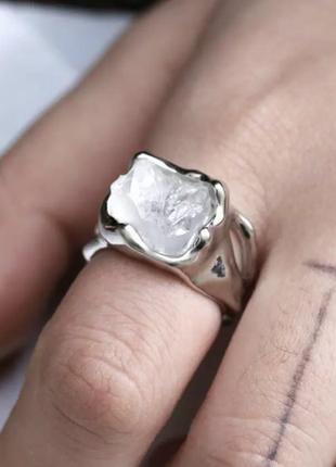 Вінтажний перстень під срібло 925 з кримталом неправильної  форми