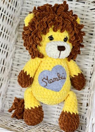 Іграшка ручної роботи левеня левенятко з плюшу іменна іграшка з метрикою