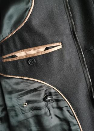 Вовняна чорна куртка, коротке пальто з накладними карманами8 фото