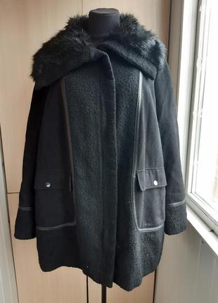 Стильное пальто супер-батал с добавлением шерсти.