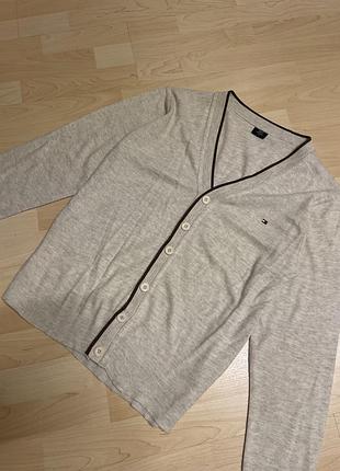 Кардиган світер базовий