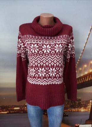 Светр з об'ємним горлом