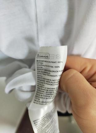 Белая футболка  с принтом на груди h&m, 170/92 cm,9 фото