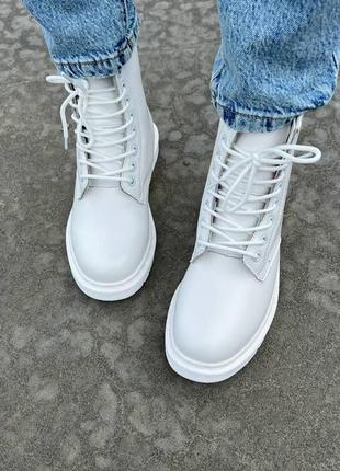 Шикарні зимові черевики dr. martens 1460 white fur  ботинки с мехом6 фото