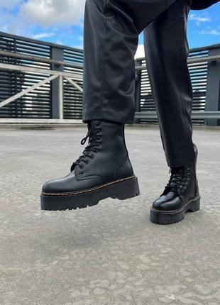 Шикарні зимові черевики dr. martens jadon black fur ботинки с мехом3 фото