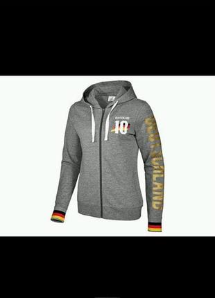 Спортивная фан-кофта lidl. р-рs