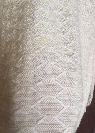 Новий, теплий зимовий в'язаний светр молочного кольору з шарфом2 фото