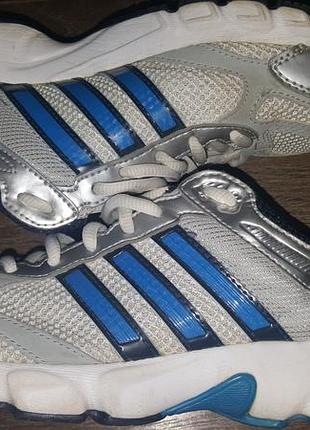 Кросівки adidas