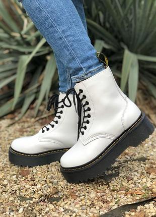 Ботинки dr. martens jadone white с мехом