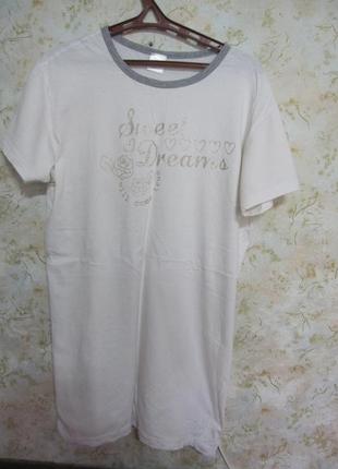 Нічна футболка