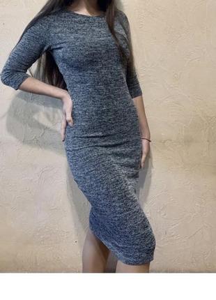 Тепле осіннє плаття