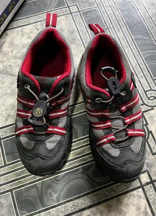 Ботинки / кросівки