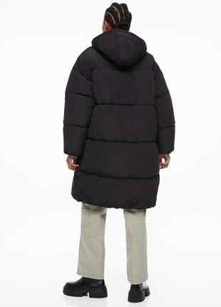 Пальто-пуховик великого розміру зі стьобаного плетіння з капюшоном на шнурках і двосторонньою застіб4 фото