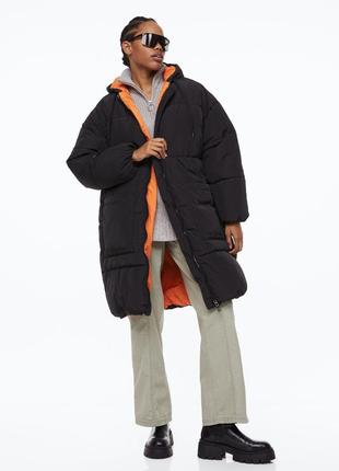 Пальто-пуховик великого розміру зі стьобаного плетіння з капюшоном на шнурках і двосторонньою застіб2 фото