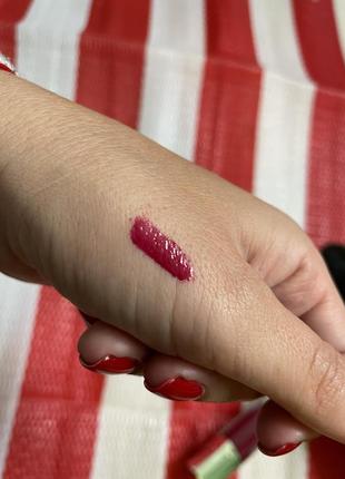 Шикарный блеск для губ ghost