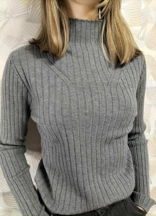 Свитер гольф с горлышком стойка рубчик